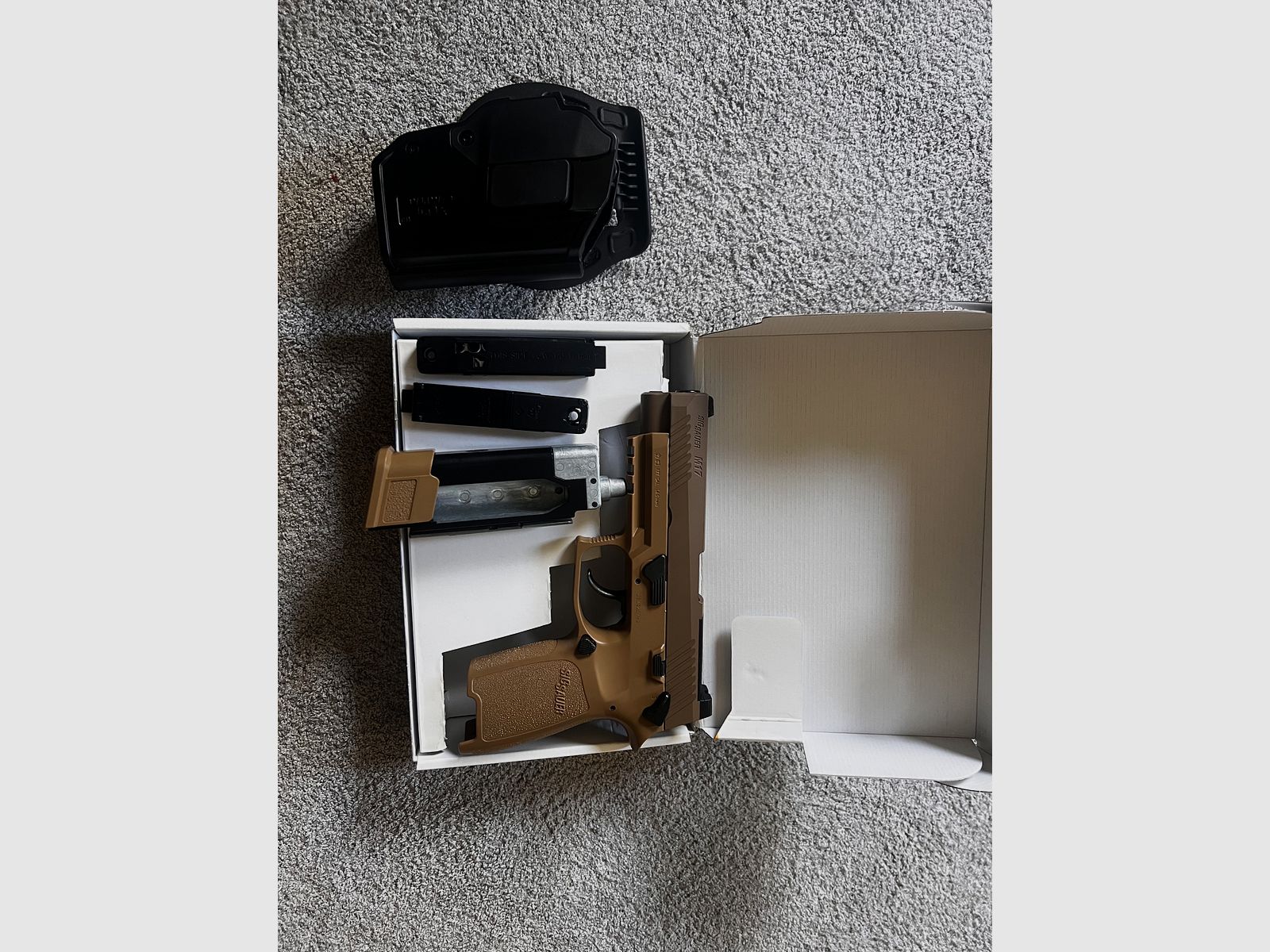 Sig Sauer P320 M17 4.5mm Diabolo Co2