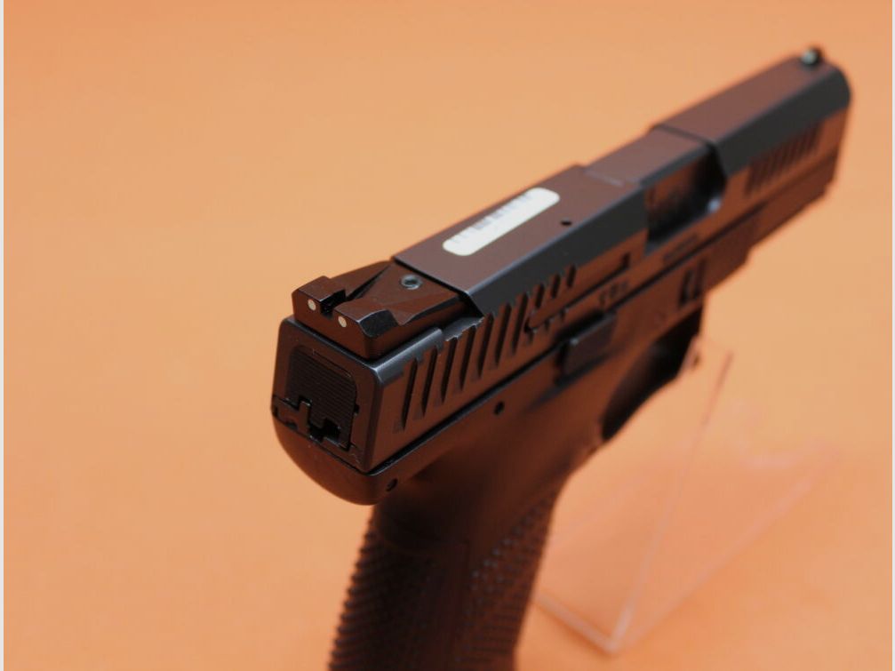 CZUB Ha.Pistole 9mmLuger CZUB CZ P-10 C 102mm Lauf/ Polymer-Griffstück/ Reservemagazin (9mmPara/9x19)