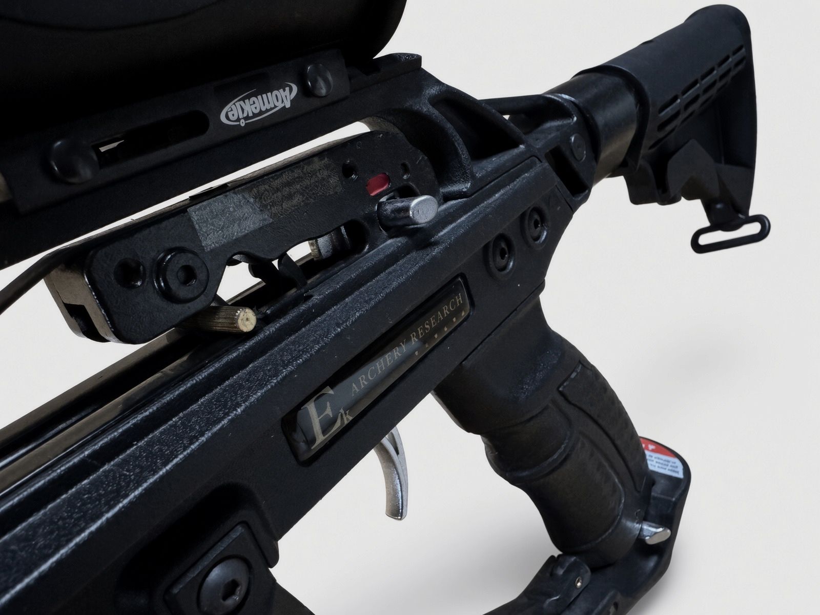 EK Archery Cobra System R9 Armbrust 90 lbs | mit Schaft, Zielfernrohr & Bolzen | Schwarz, Bild 6 von 7