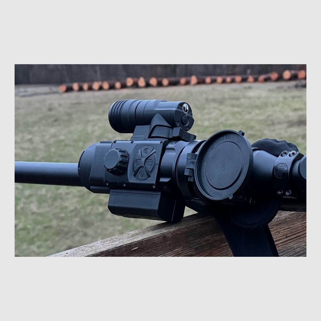 Pulsar FN455 Dispositivo de visión nocturna digital / Estado excelente / De primera mano
