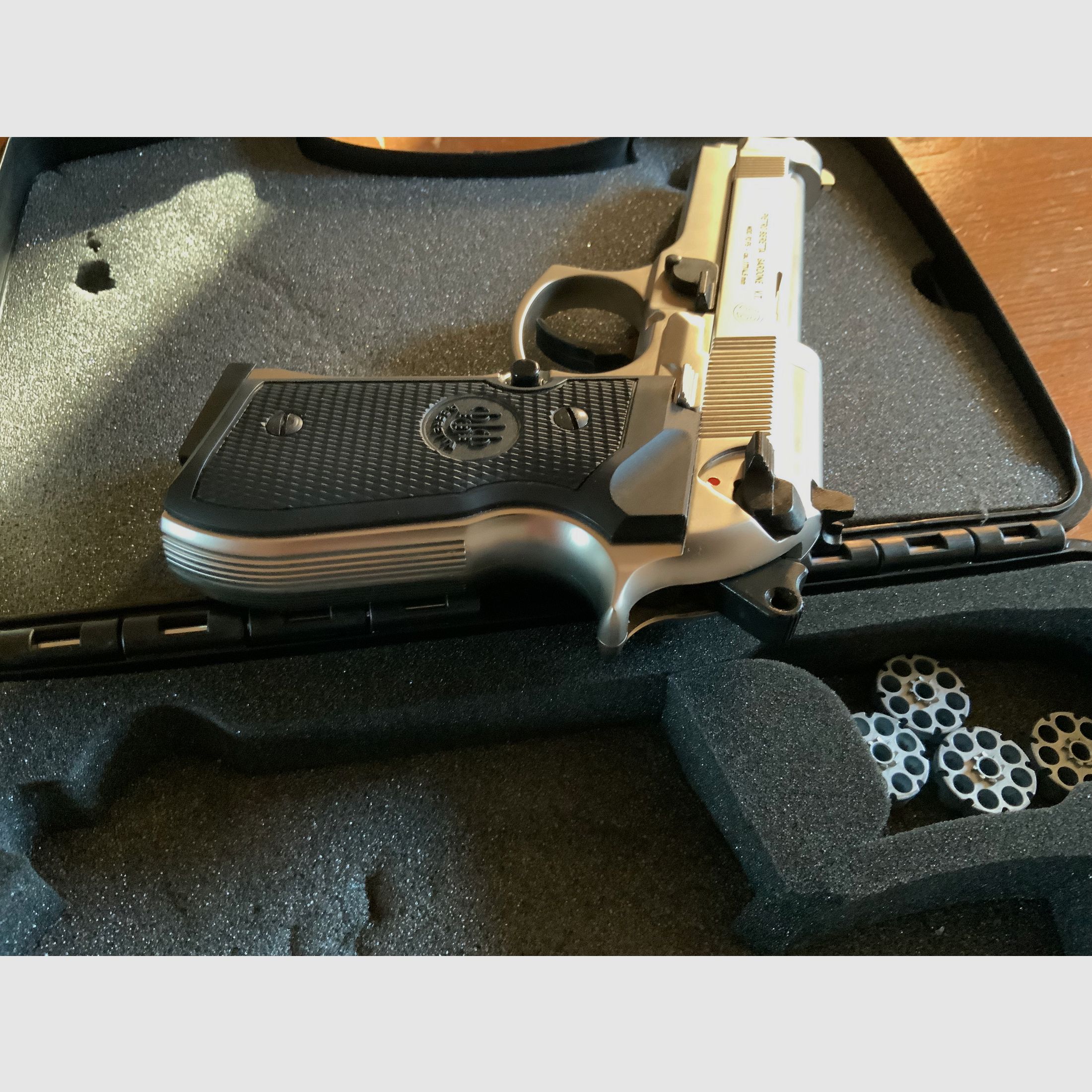 Luftpistole Beretta Mod. 97 FS 4,5mm Diabolo vernickelt