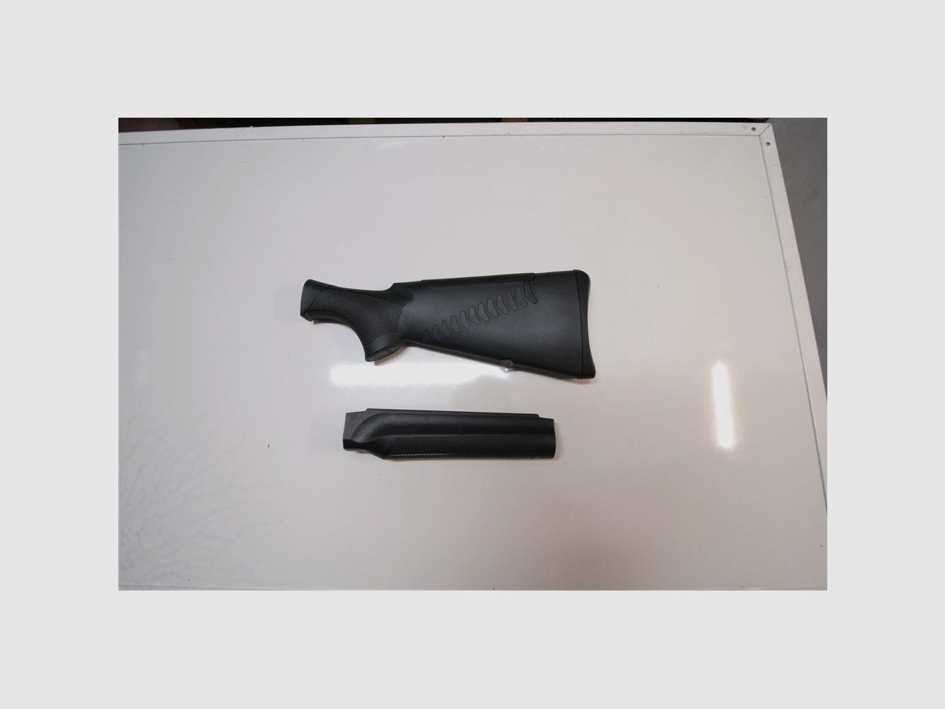 Schaft en Vorderschaft Benelli Raffaello Comfort Nieuwe Serie Zwart Kal. 20, afbeelding 1 van 3