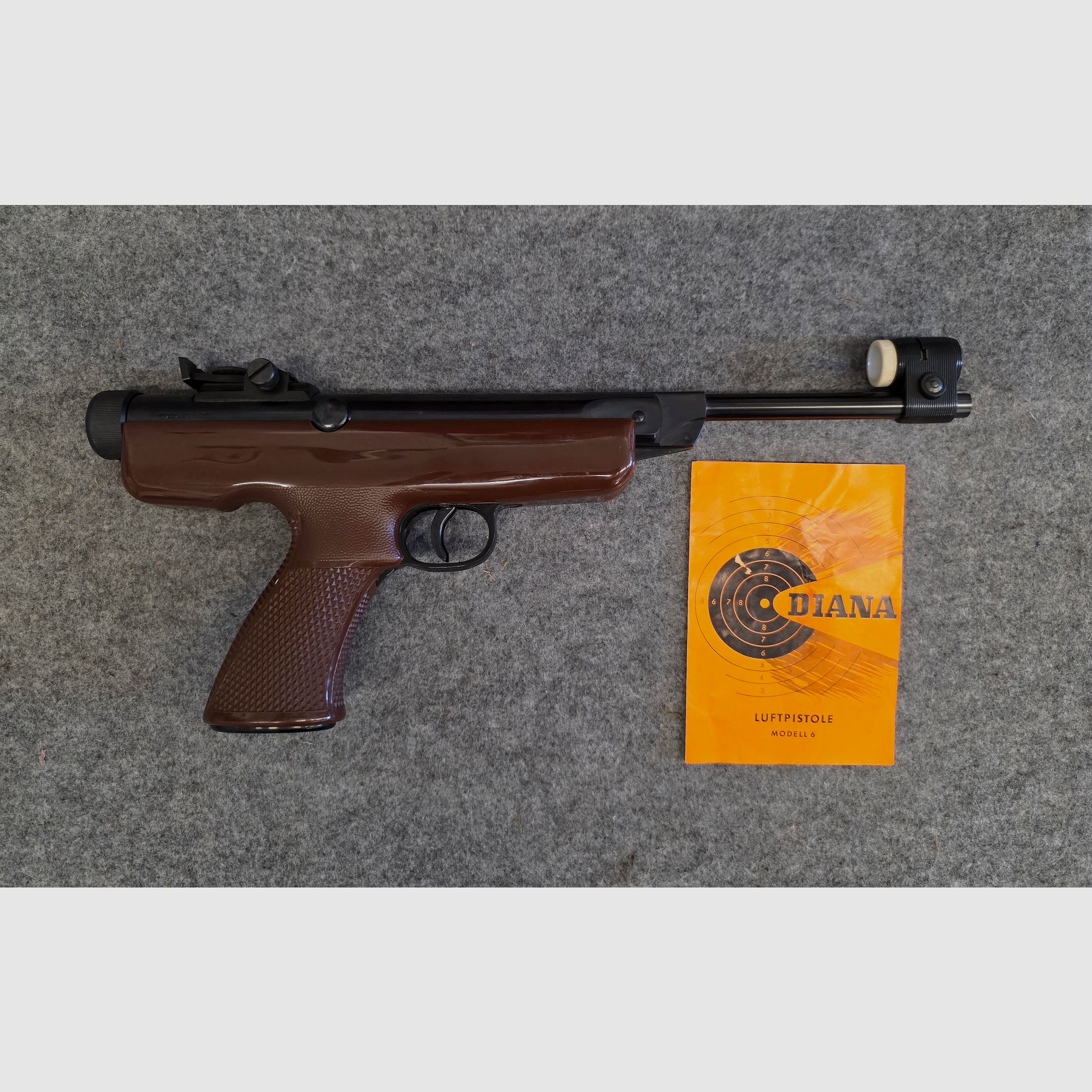 Für Sammler neuwertige  Diana Luftpistole Modell 6 von 1969 ohne F - Zeichen Pistole Cal. 4,5mm Diabolo Knicker