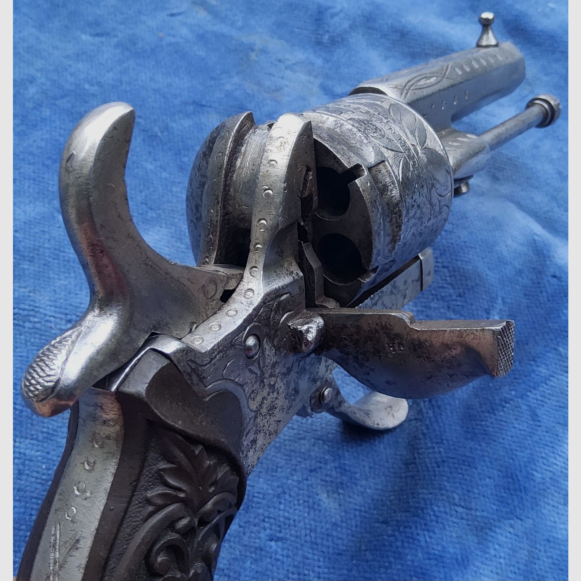 8 mm Guardian model blank-firing revolver (license-free), image 10 of 11