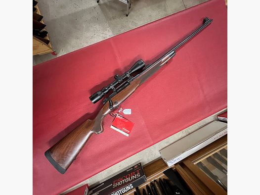 Winchester Model 70 Classic Super Grade