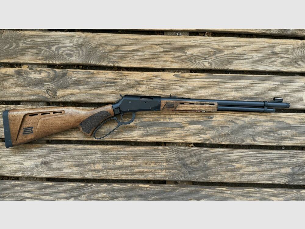 Savage Revel DLX .22lr, image 1 sur 2