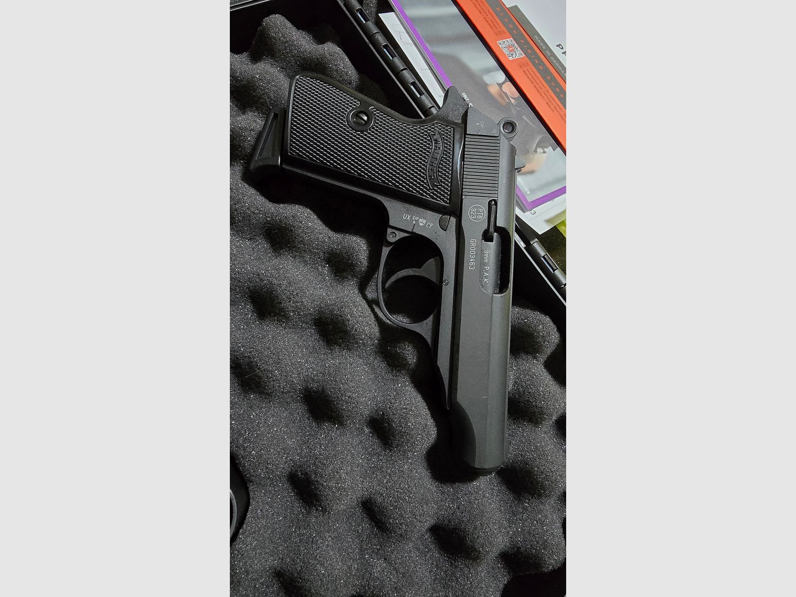 Walther PP Schreckschuss 9mm PAK