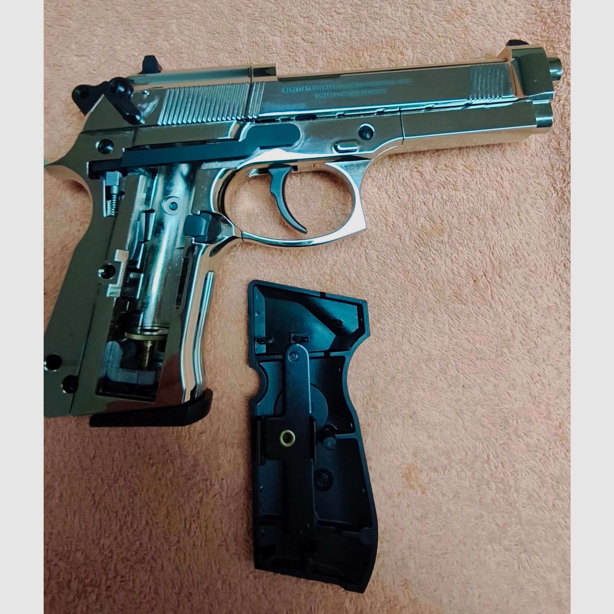 Beretta 92fs co2 Chrome 