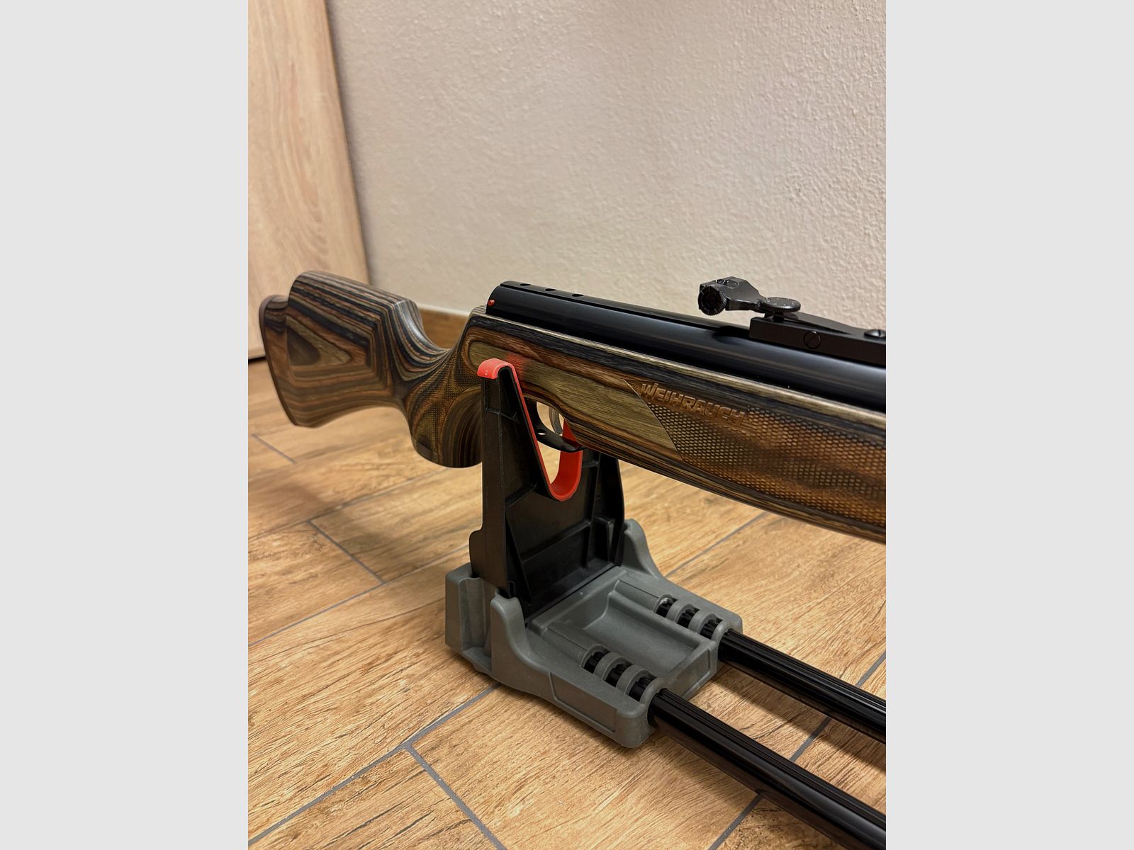 Weihrauch HW 77 Special Edition Schichtholzschaft braun grün schwarz Kaliber 4,5 mm paar mal benutzt Limitierte Auflage