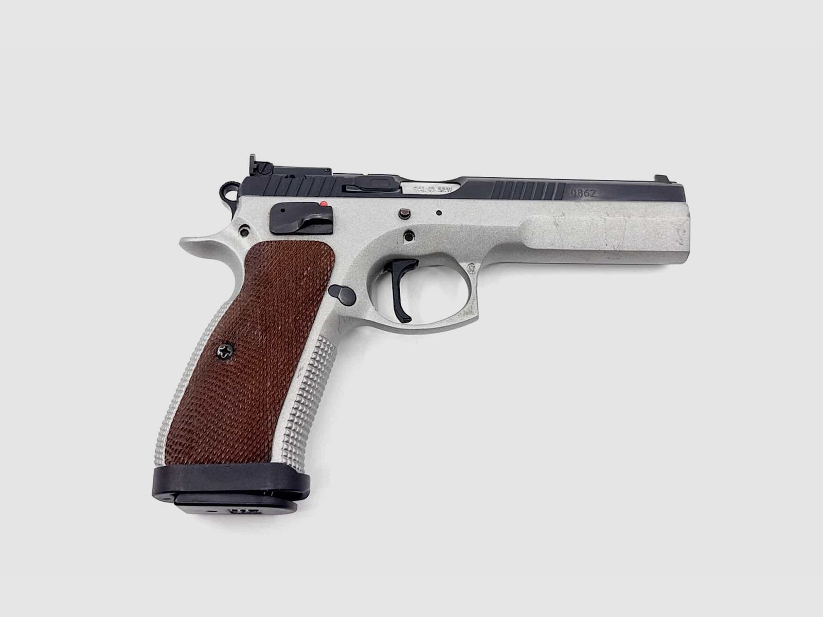 CZ 75 Standard IPSC .40 S&W, Occasion inkl. 8 Ersatzmagazine, Bild 2 von 4