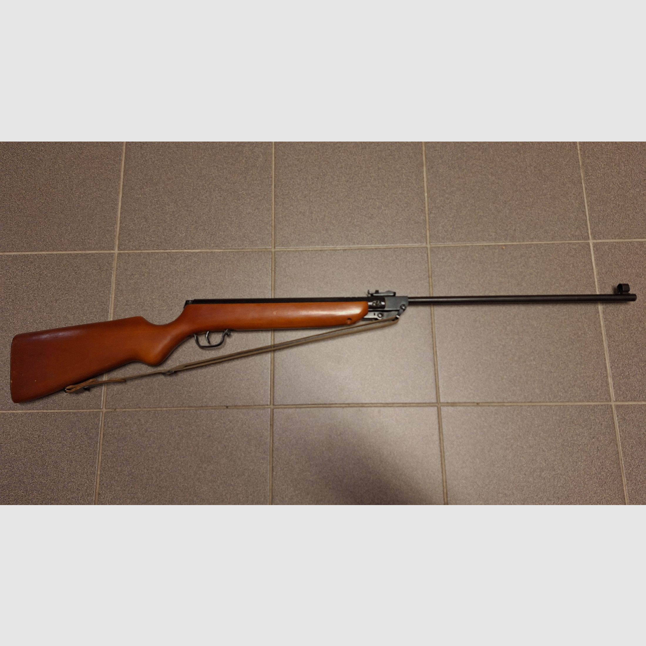 Rifle de aire modelo 303 Haenel Suhl ¡TOP estado de colección!