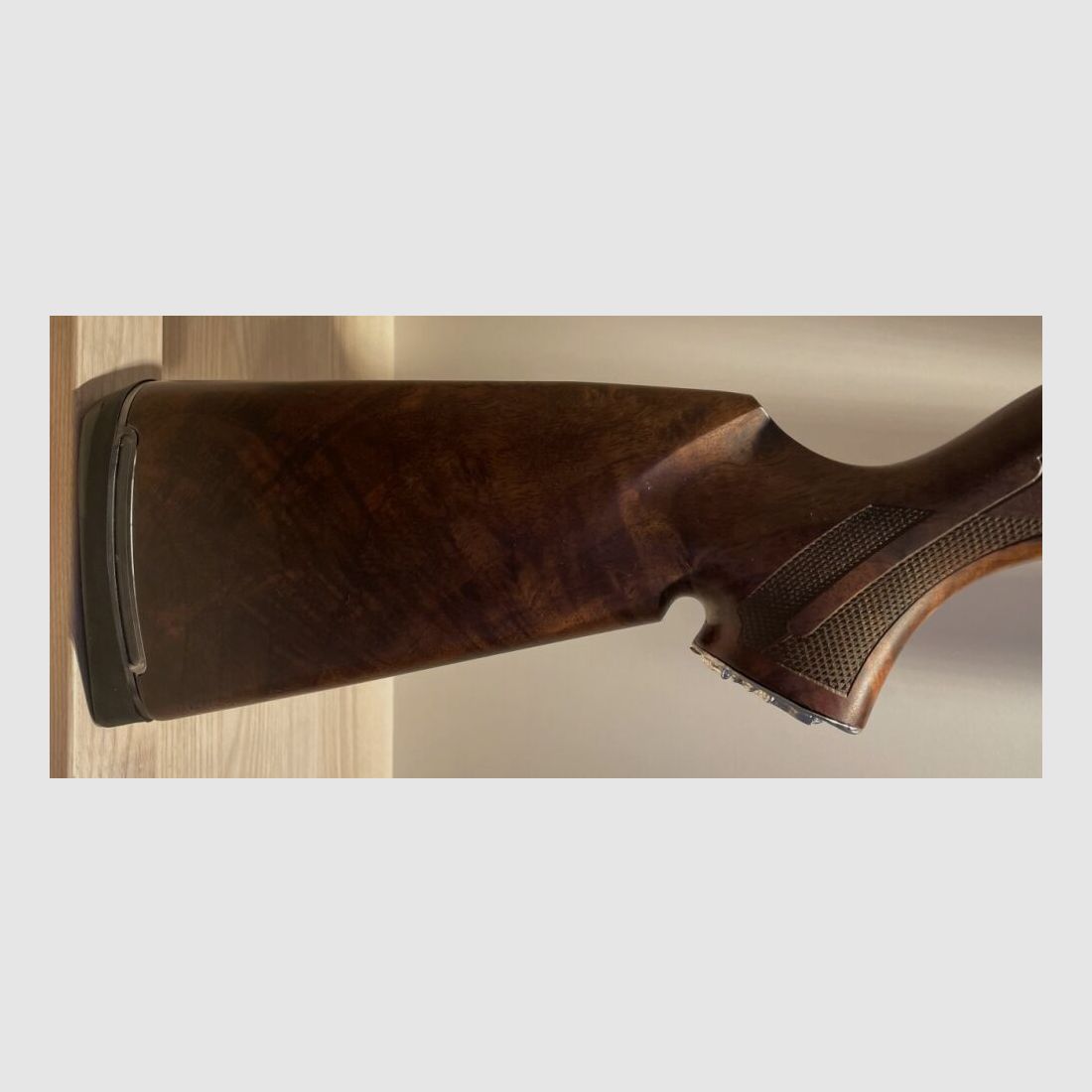 BROWNING BAR - RIFLE SEMIAUTOMÁTICA DE LARGO TREC