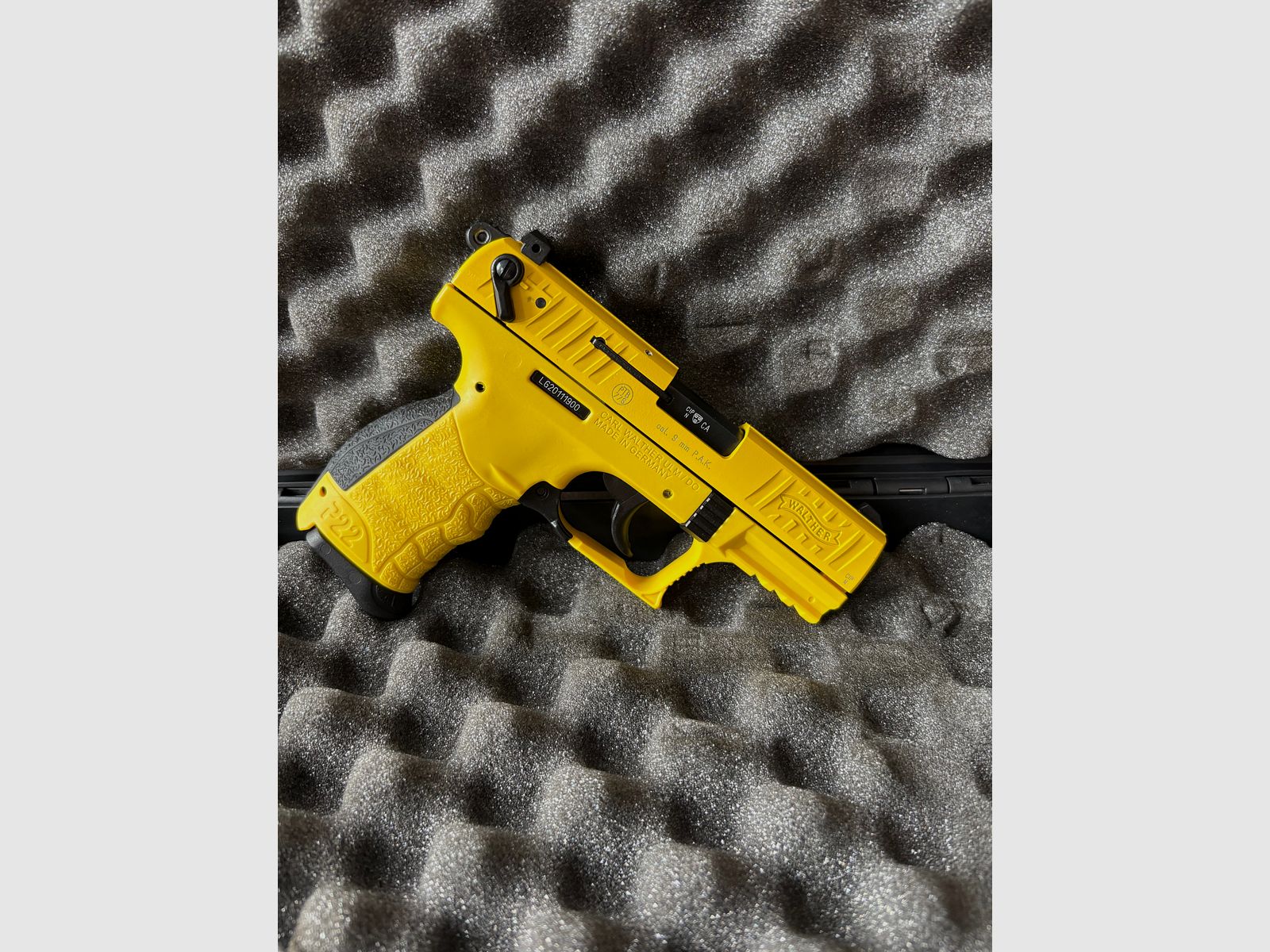Walther P22 Tweety mit Abschussbecher 