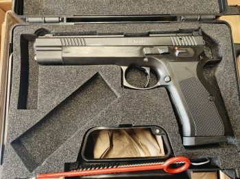 CZ97 Sport Waffen Oschatz .45 Auto SA