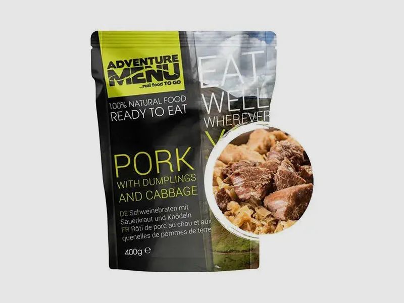 Menu d'aventure rôti de porc avec choucroute et boulettes