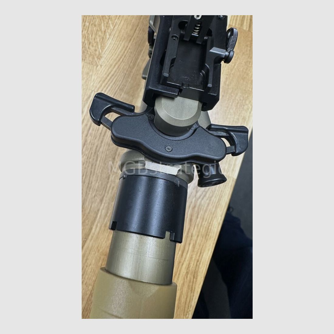 Heckler & Koch MR223 A3 Slim-Line 11" lufa - półautomatyczna karabinek .223Rem w tym tłumik ASE UTRA Dual 556-Short-QM2 Gen2 Cerakote FDE - cywilna wersja HK416 / G95K / G38 / z ulepszeniami