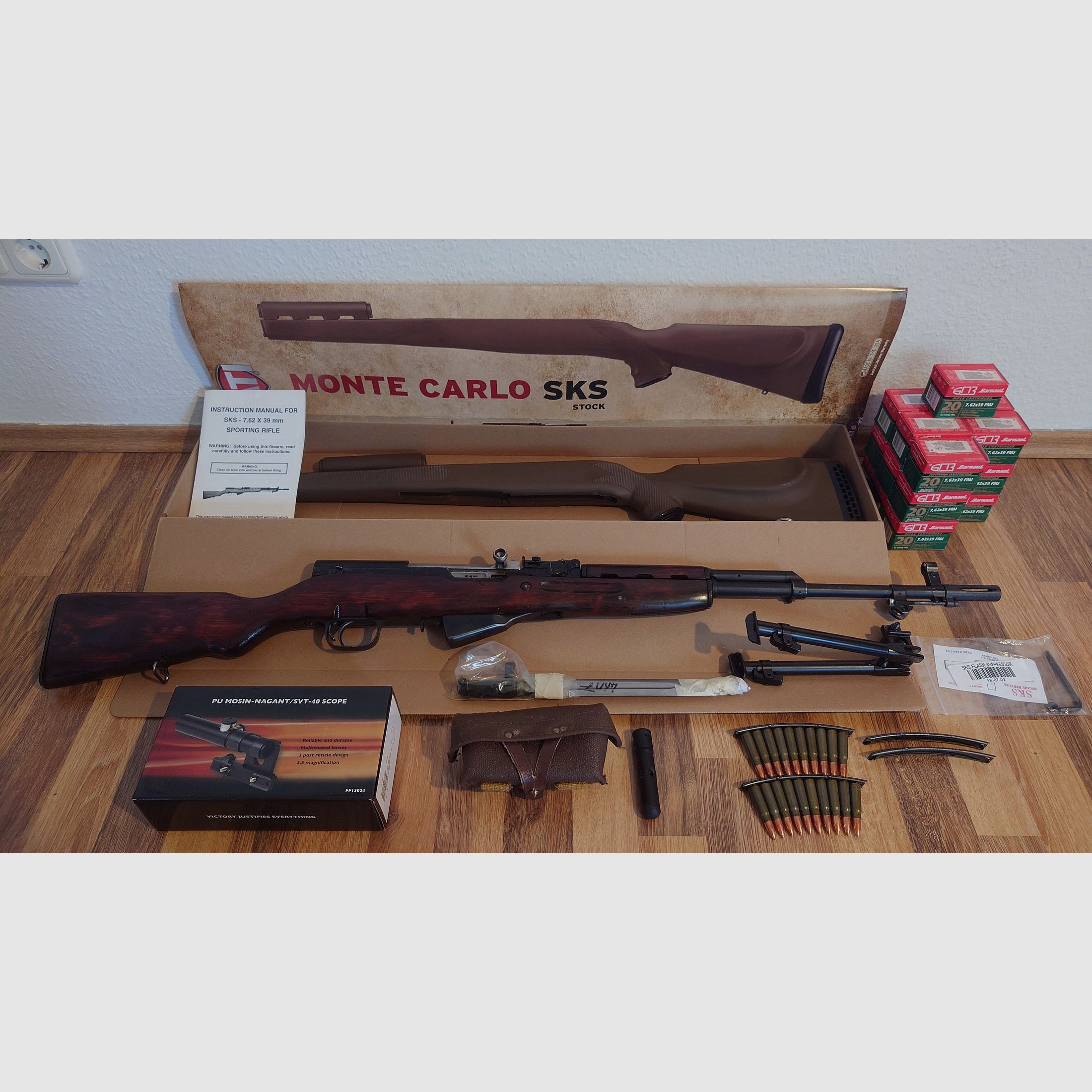 SLB Simonov SKS-45, TULA, matching numbers, sportingly approved, very good shooting pattern, accessories