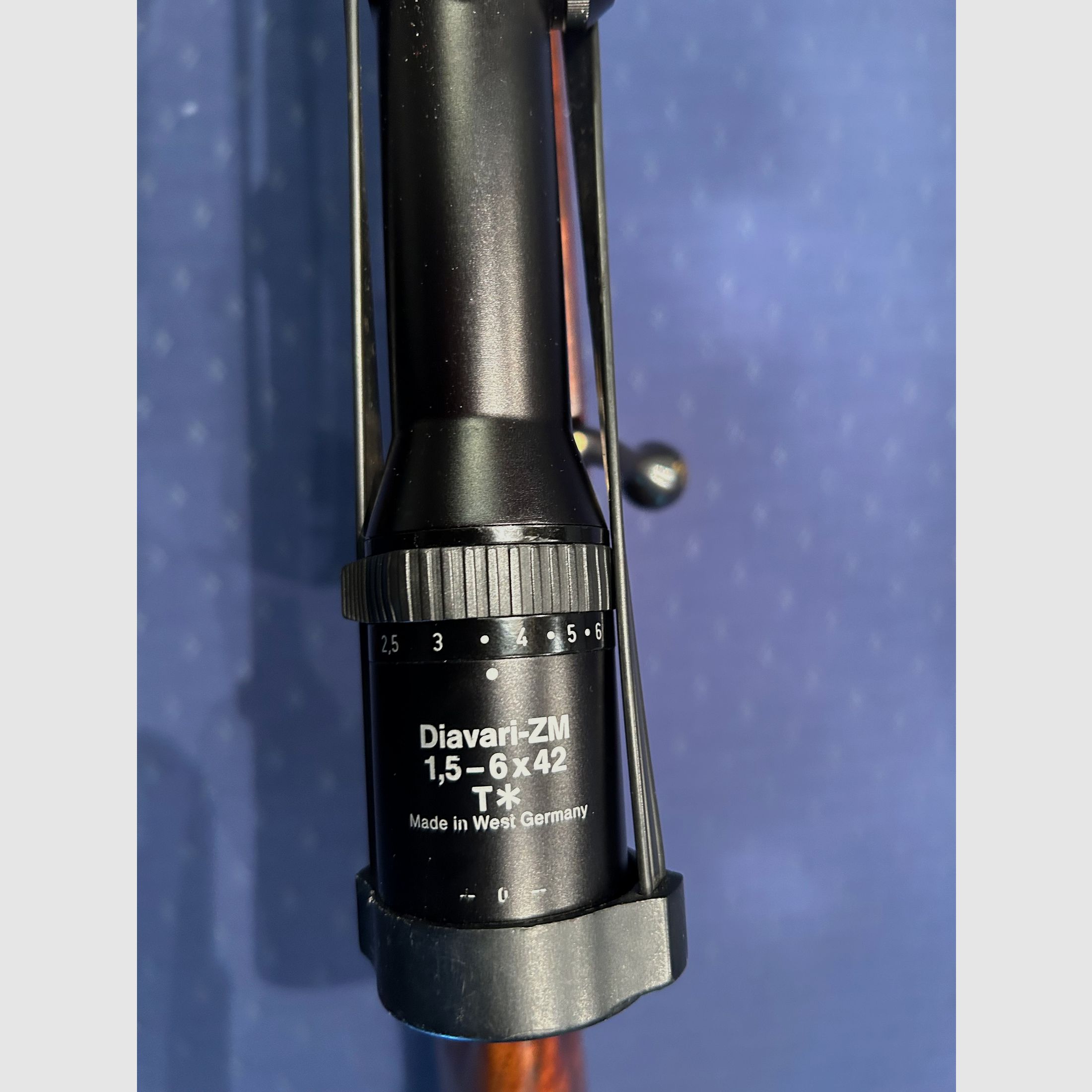 Fucile Stutzen Sauer 90 con inserti in oro