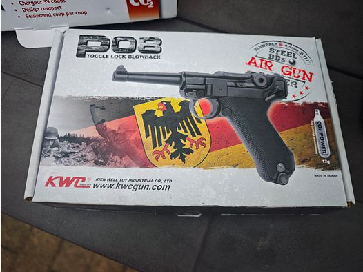 KWC P08 pistola de aire CO2 Cal. 4,5 mm