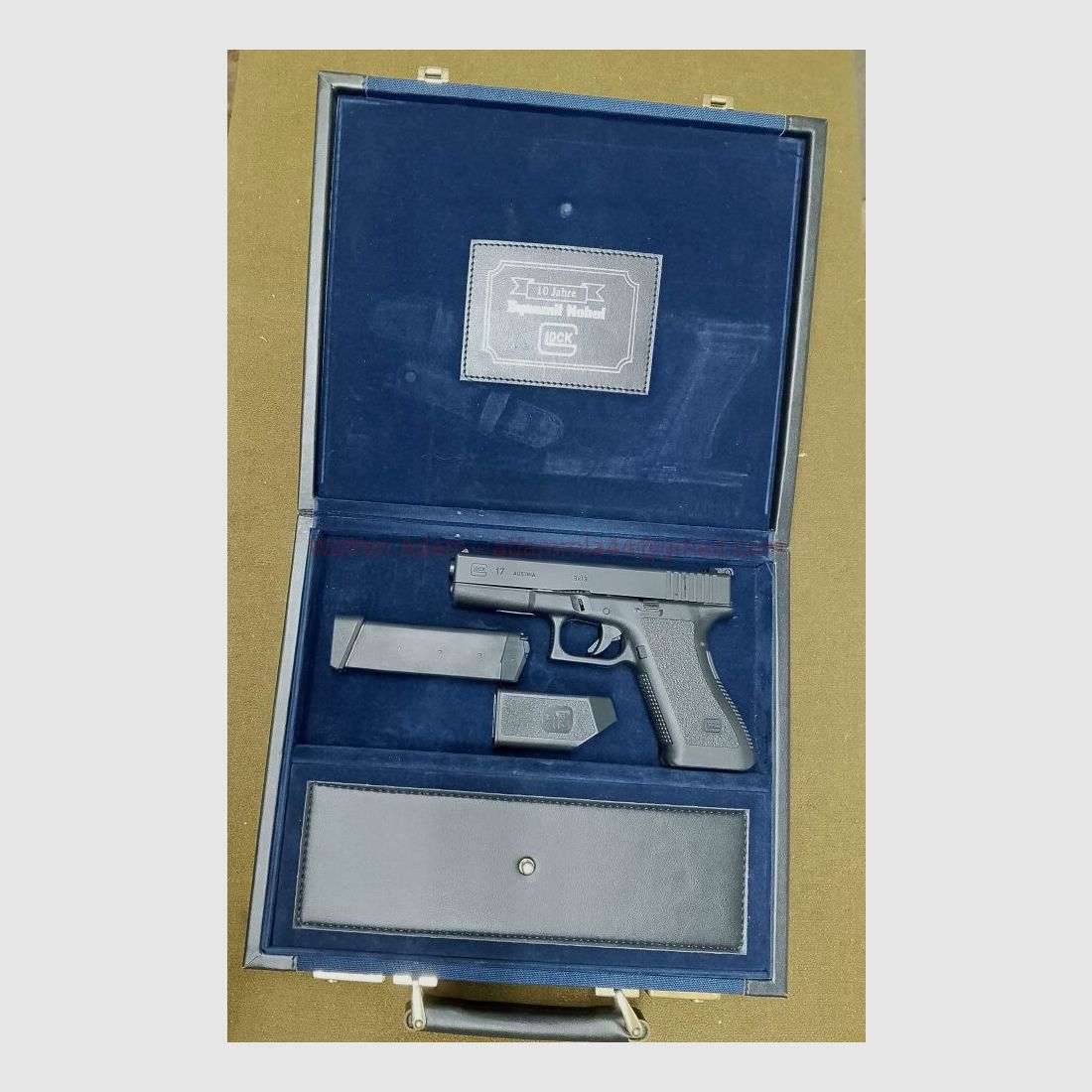 Glock 17 speciaal model