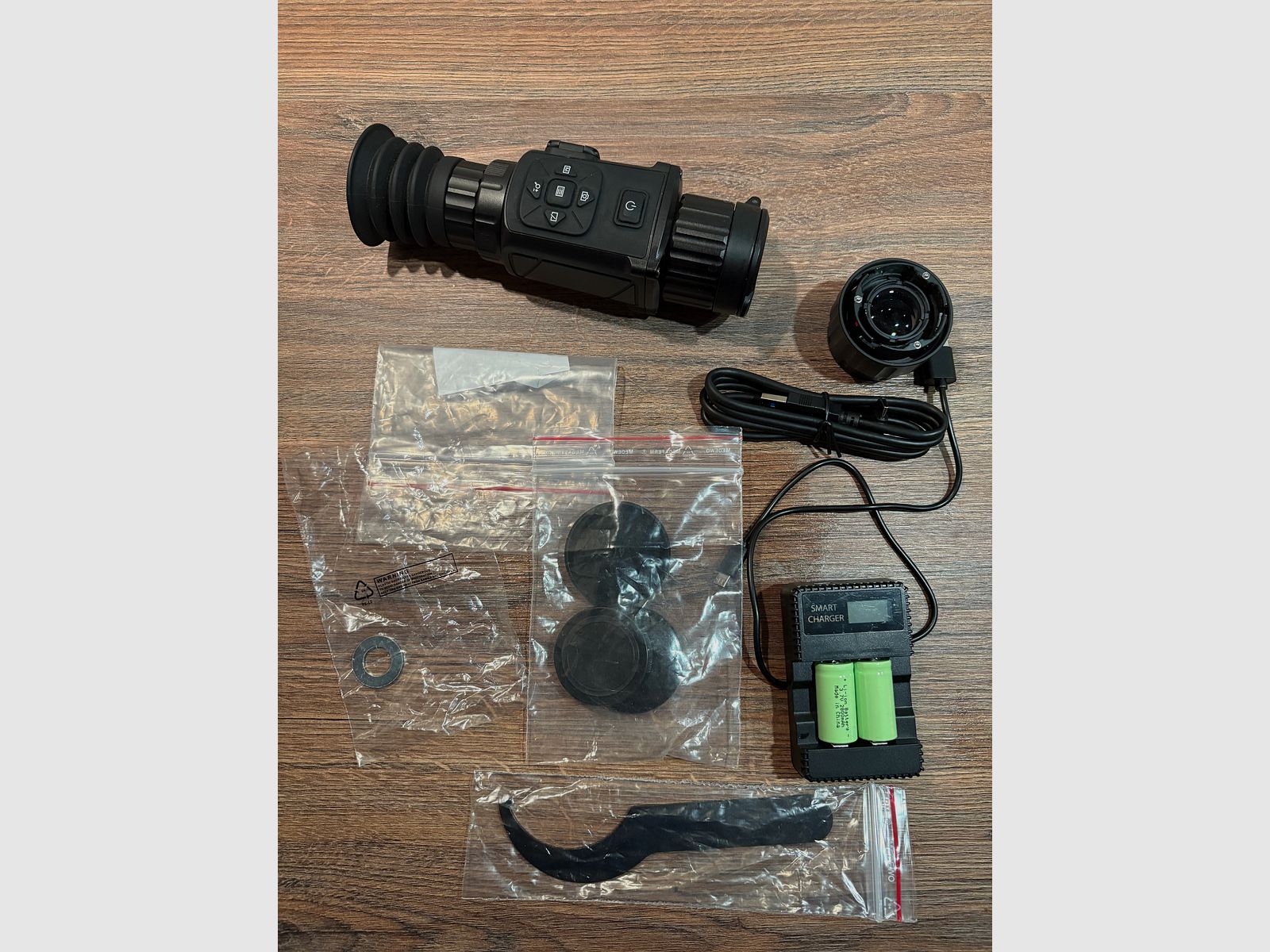 Komplettpaket: Wärmebild-Vorsatzgerät HIKMICRO Thunder