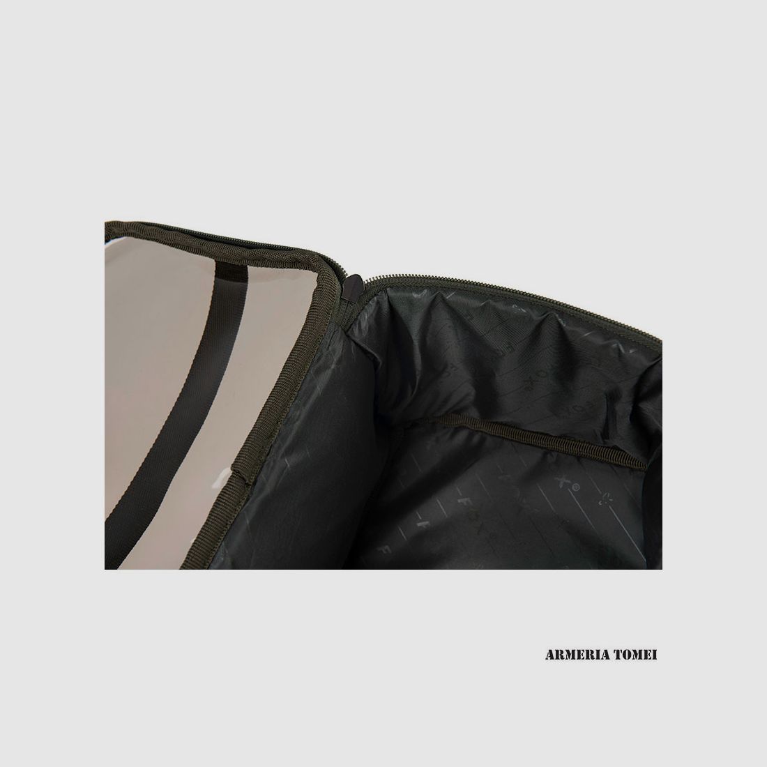 FOX – CAMOLITE XL ACCESSORY BAG 26x19x17.5cm, image 4 of 4