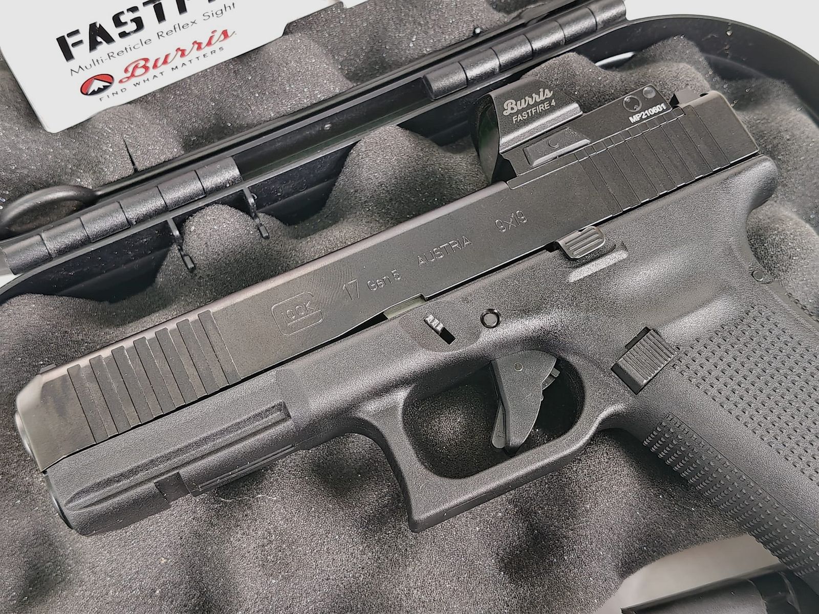 Glock 17 Gen. 5 9mm Luger incl. Burris FastFire 4