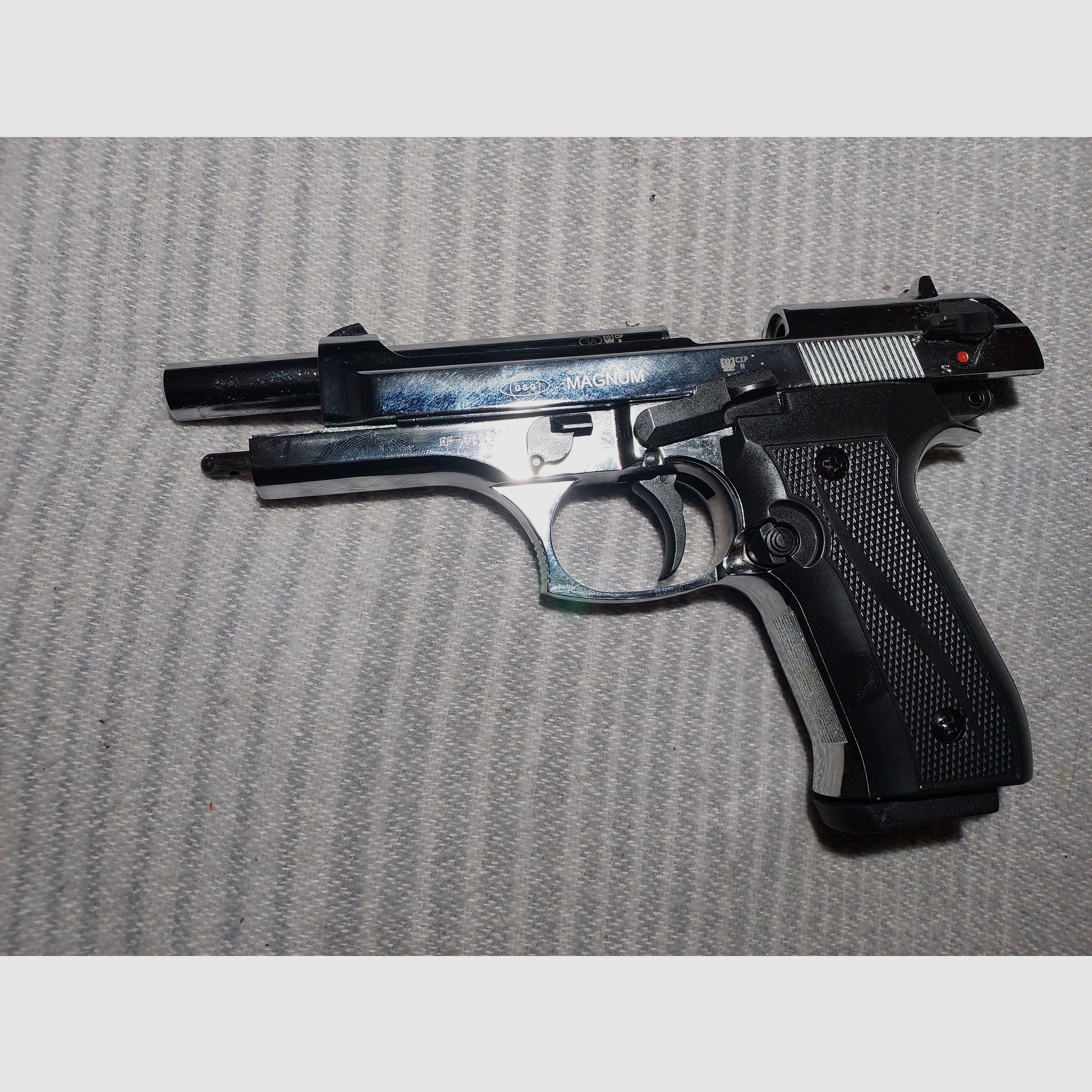 Ekol Firat Magnum pistolet de défense chromé cal. 9mm P.A.K. (PTB 973) comme neuf !