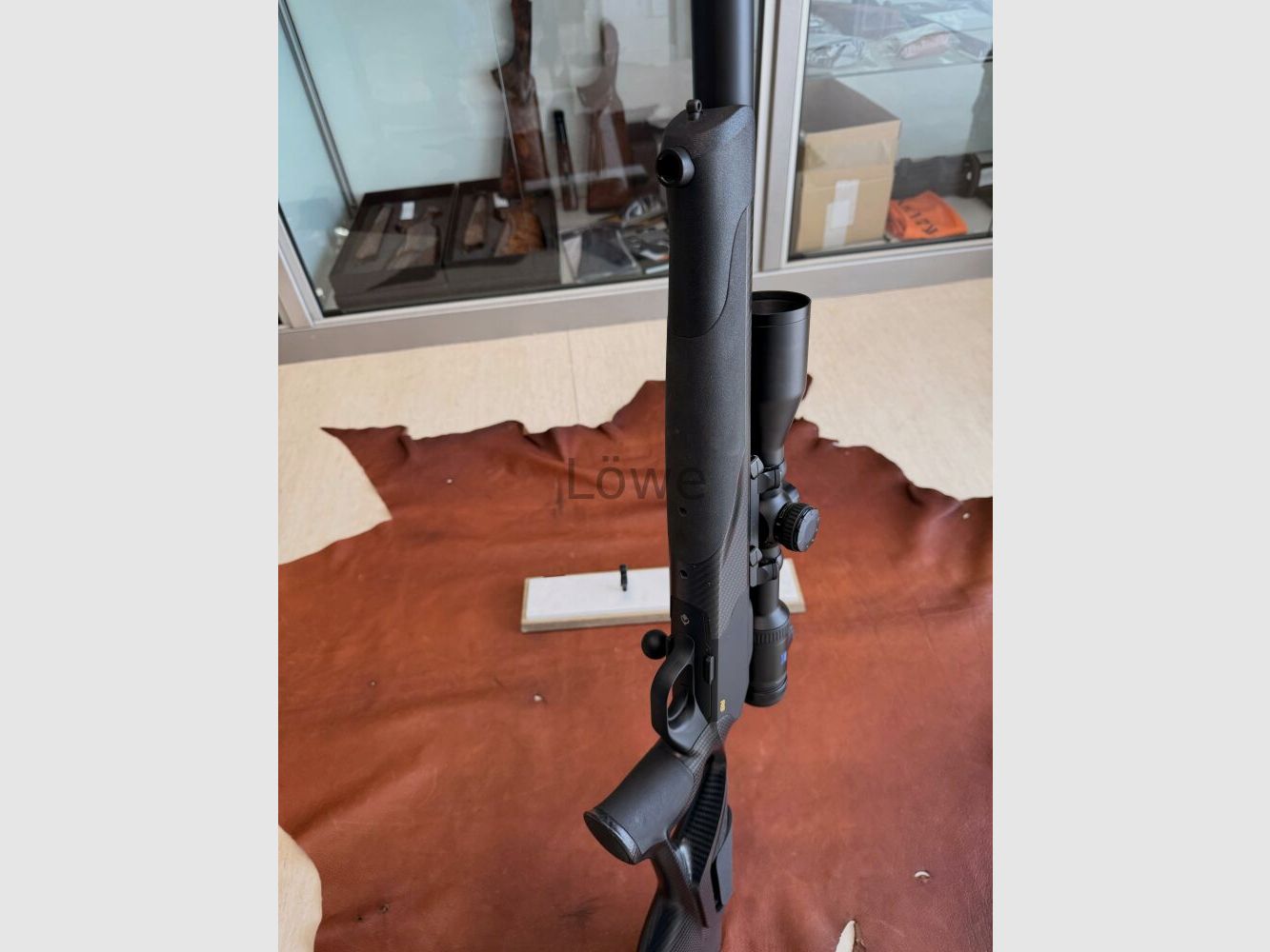 Blaser R8 Ultimate Silence Carbon