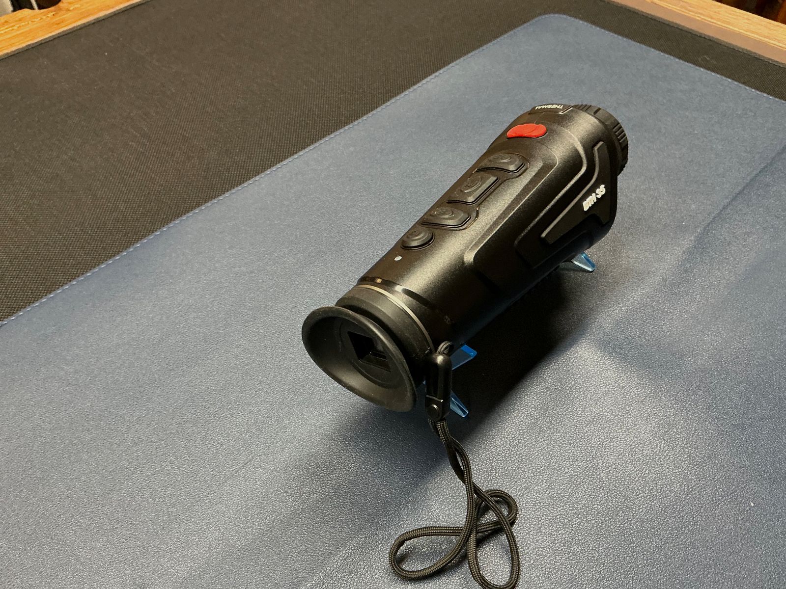 BURRIS BTH 35 – dispositivo portatile per visione termica 0001, immagine 3 di 6