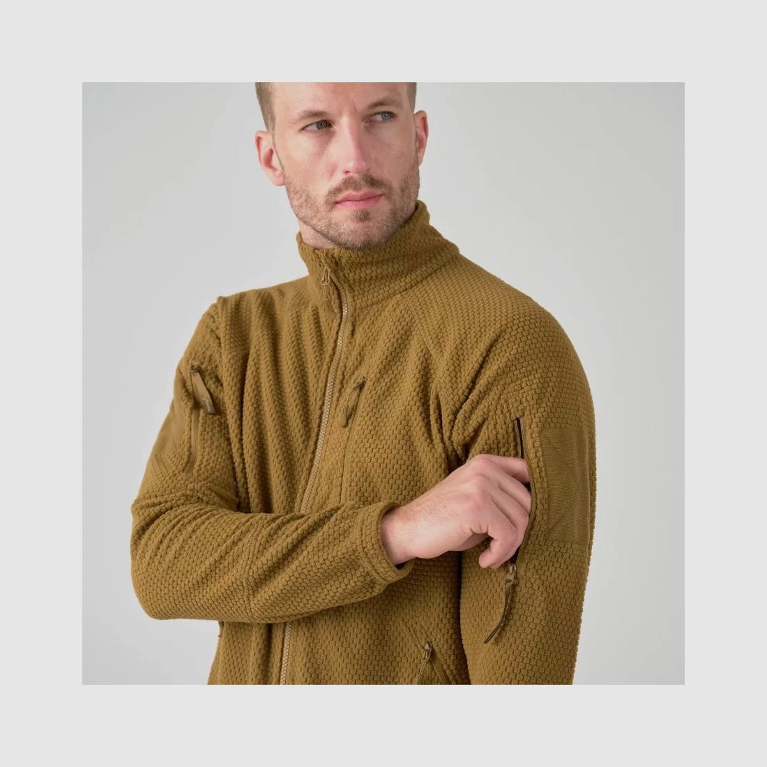Chaqueta polar de rejilla Alpha Tactical color coyote, imagen 5 de 10