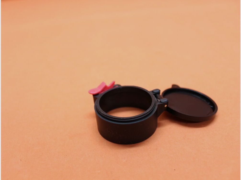 Butler Creek Butler Creek Flip-Up Cover Cap Eye Ø=42.5mm Eyepiece Flip Cover for Scopes (MO20170)