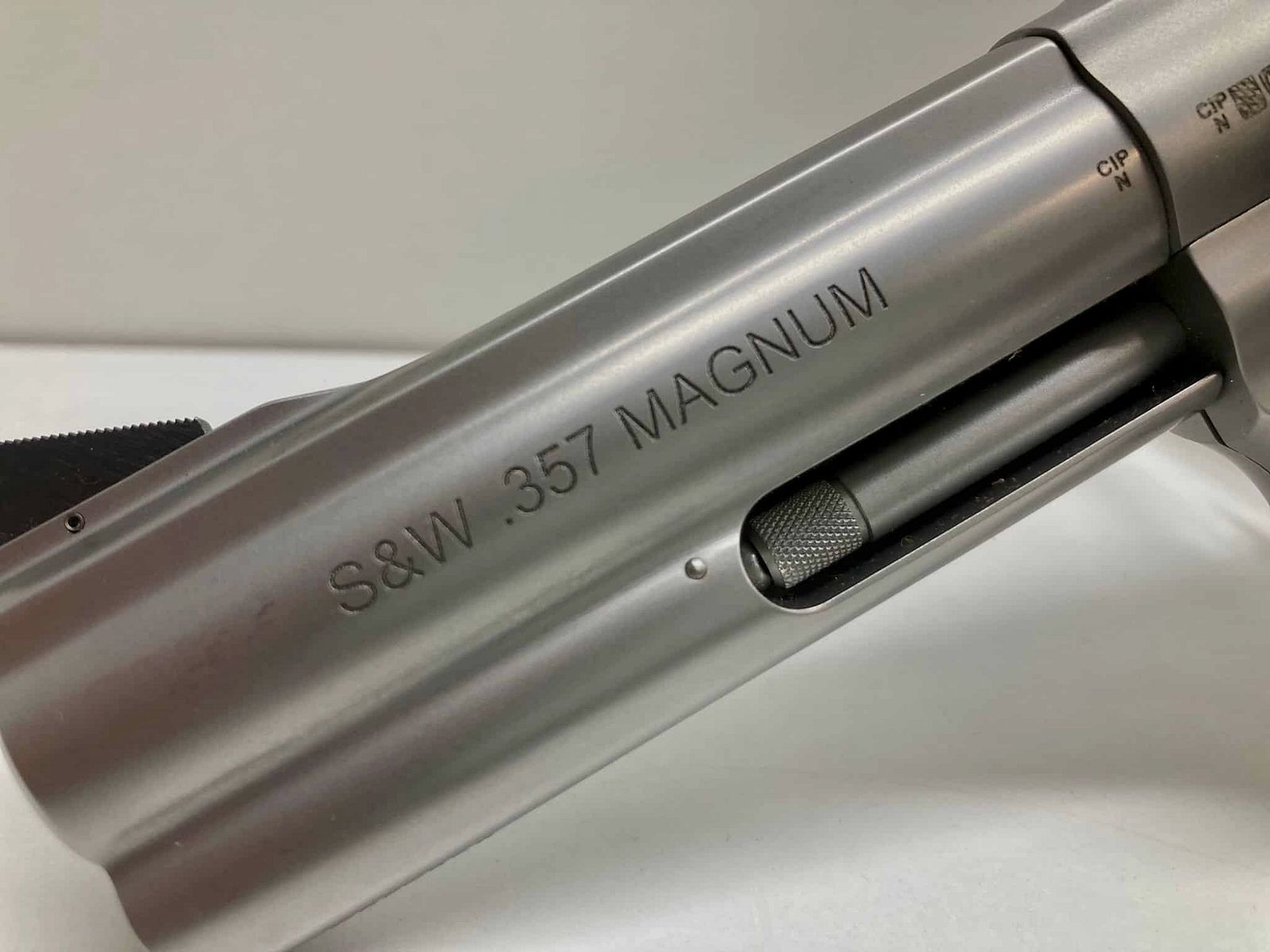 Smith & Wesson S & W Revolver Mod. 686 Security Special 4″ RB, image 4 of 7