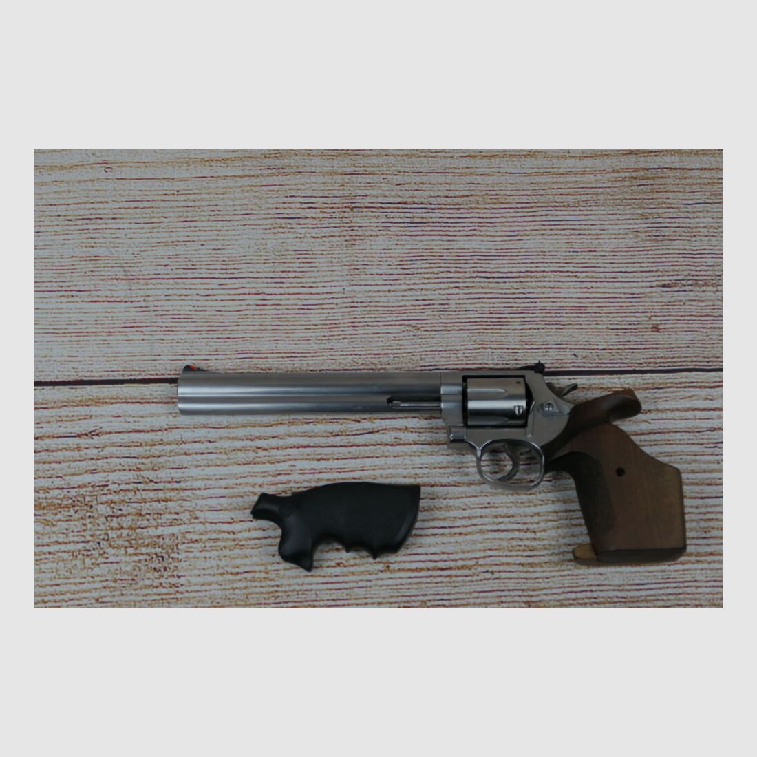 Smith & Wesson 686-5 8-3/8 Zoll