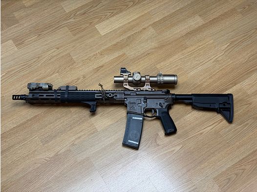 Daniel Defense DDm4v7