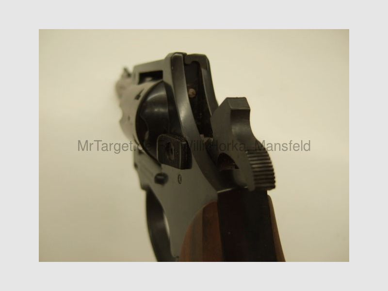 EM-GE Sports Equipment GmbH 323, 6-shot, LIKE NEW, 3"-run, from collection