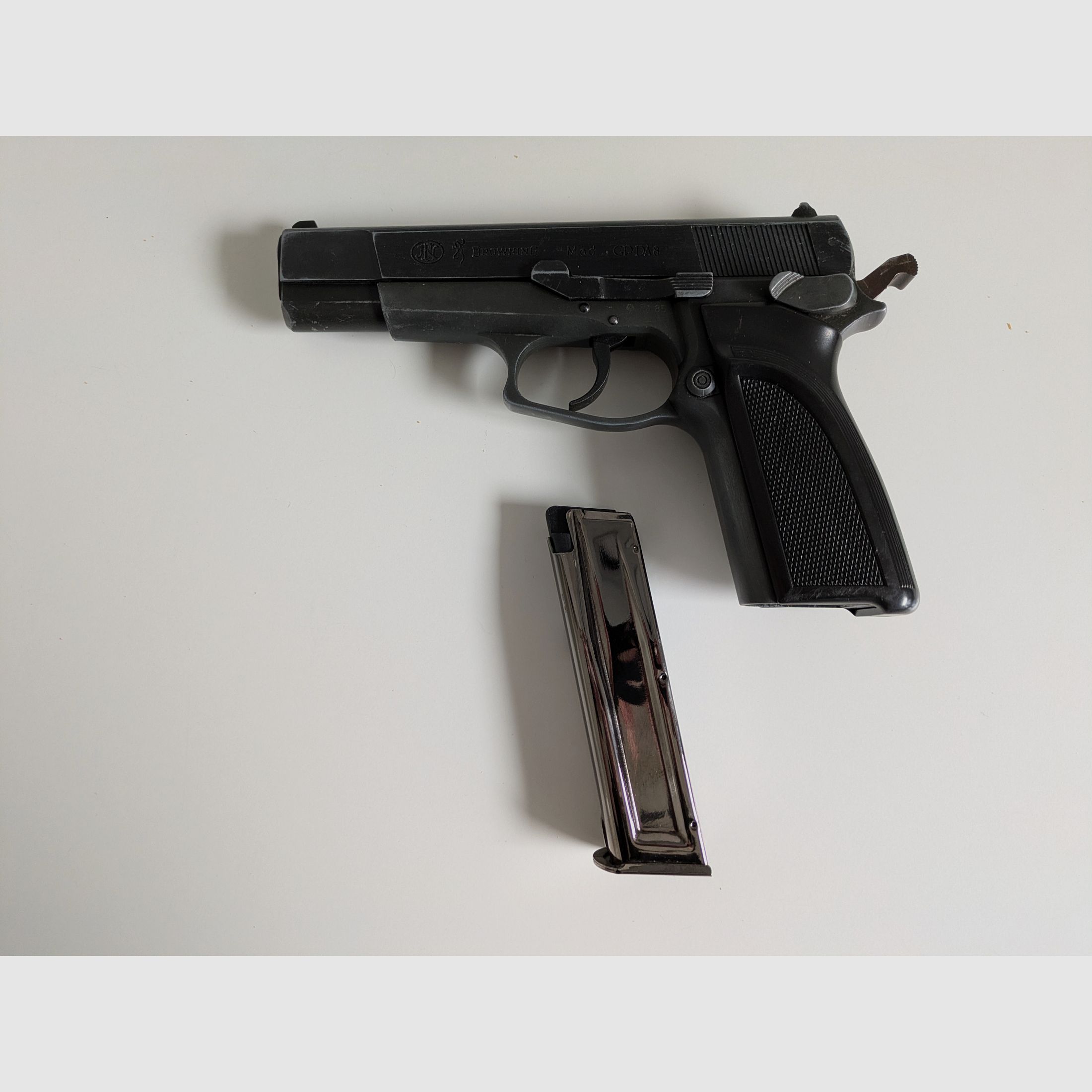 Browning gdpa 8 mit Lederholster