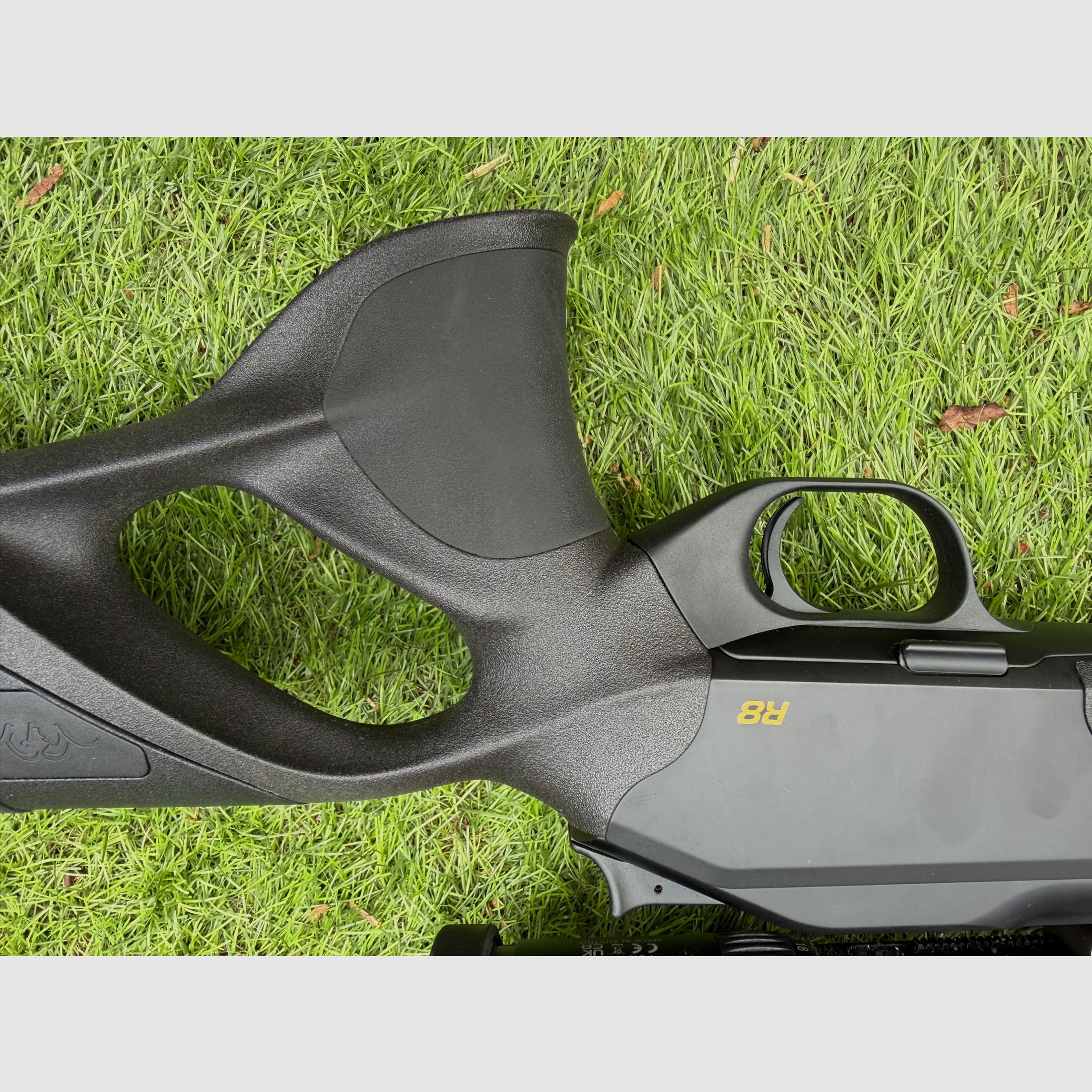 Blaser R8 Ultimate 30.06 con Swarovski Z8i, silenziatore Blaser e accessori, immagine 3 di 9