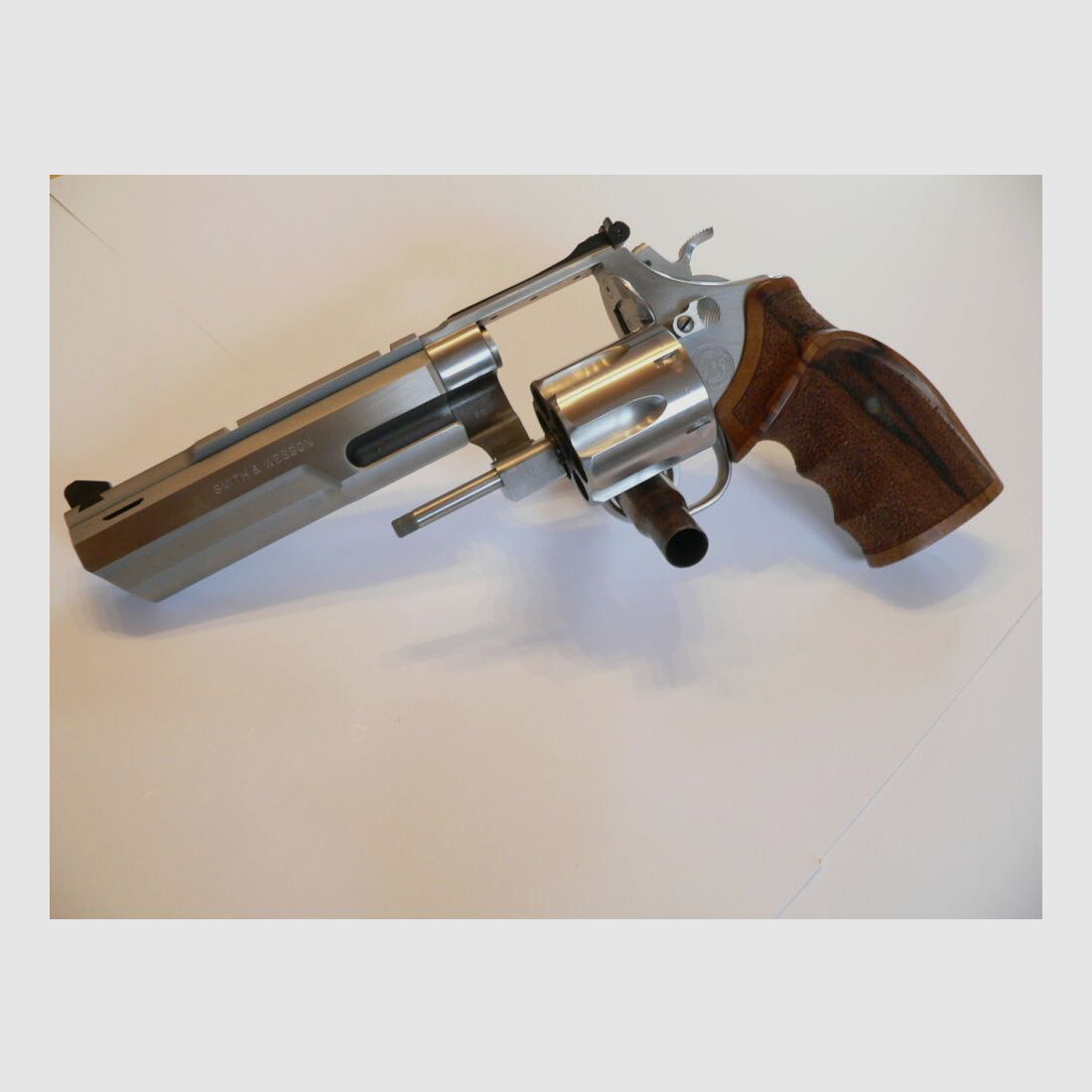 Smith & Wesson	 629 Exclusiv