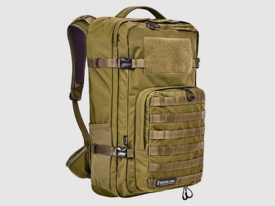 Mochila de viaje Bergara 30l verde oscuro