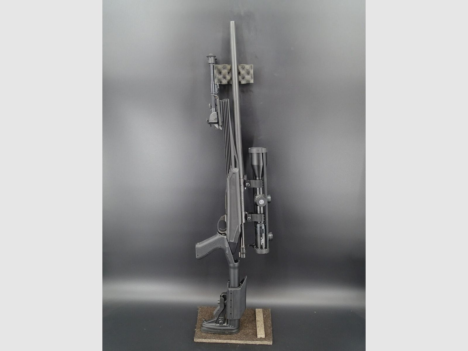 Howa 1500 kaliber .223 Rem Geco 2.5-15x56 iluminowany celownik 60 parallax 1500 rok produkcji 2017