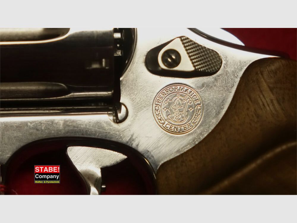 Smith & Wesson 686-4 Super Target Champion