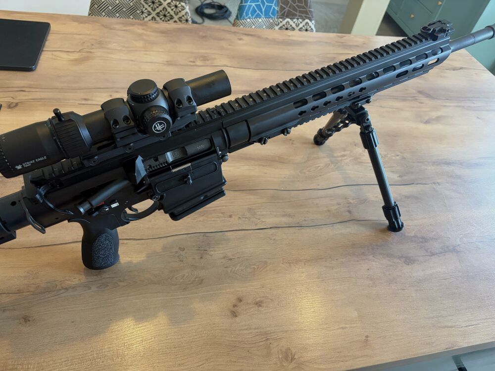 Heckler & Koch MR308 A3 Slim Line incl. Vortex Strike Eagle 1-8x24 .308Win 20" incl. richtkijker, carbon bipod en montage