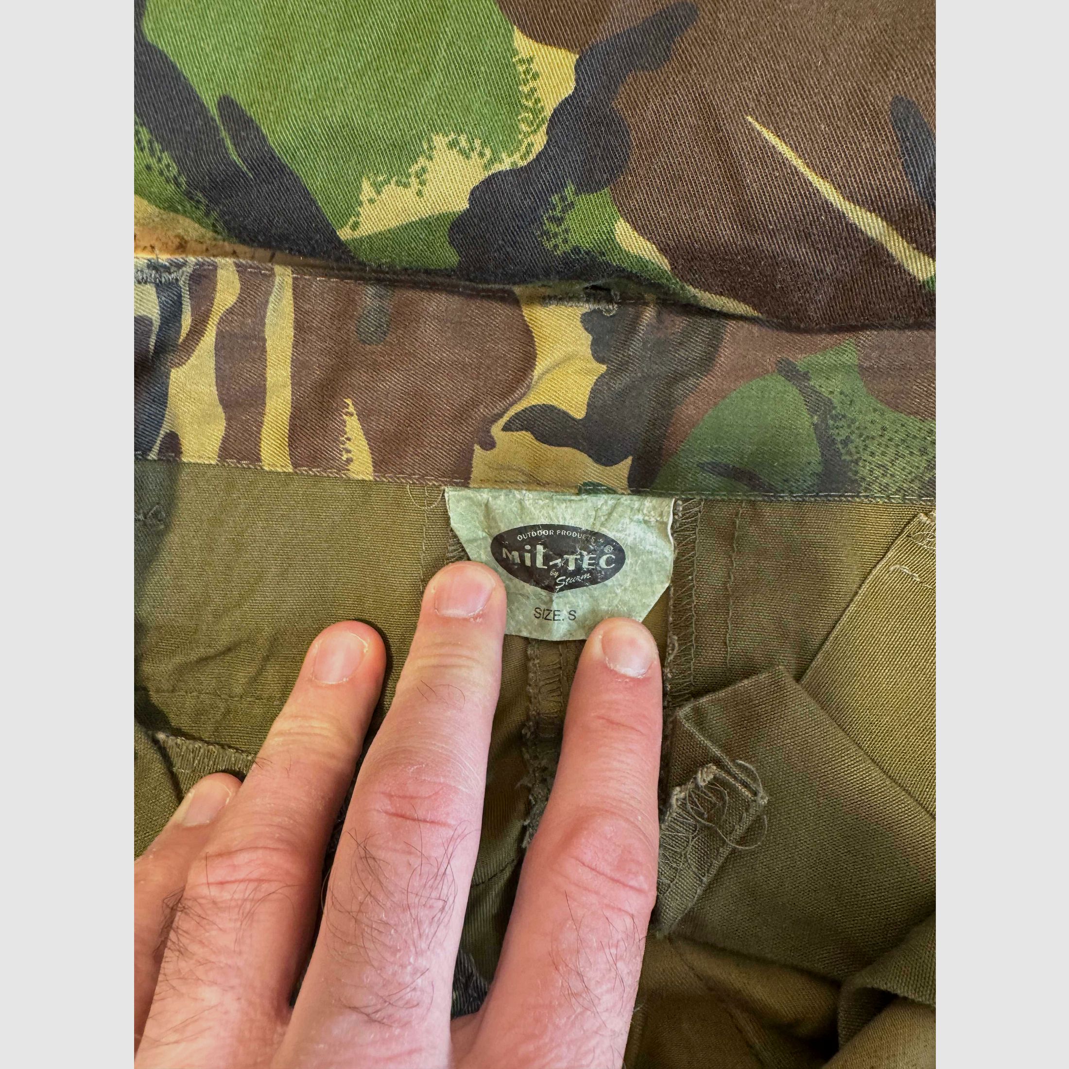 Airsoft-Ausrüstung zu verkaufen – Komplettes Set für Anfänger mit Zubehör in British Army Optik / DPM / Rebellen Outfit