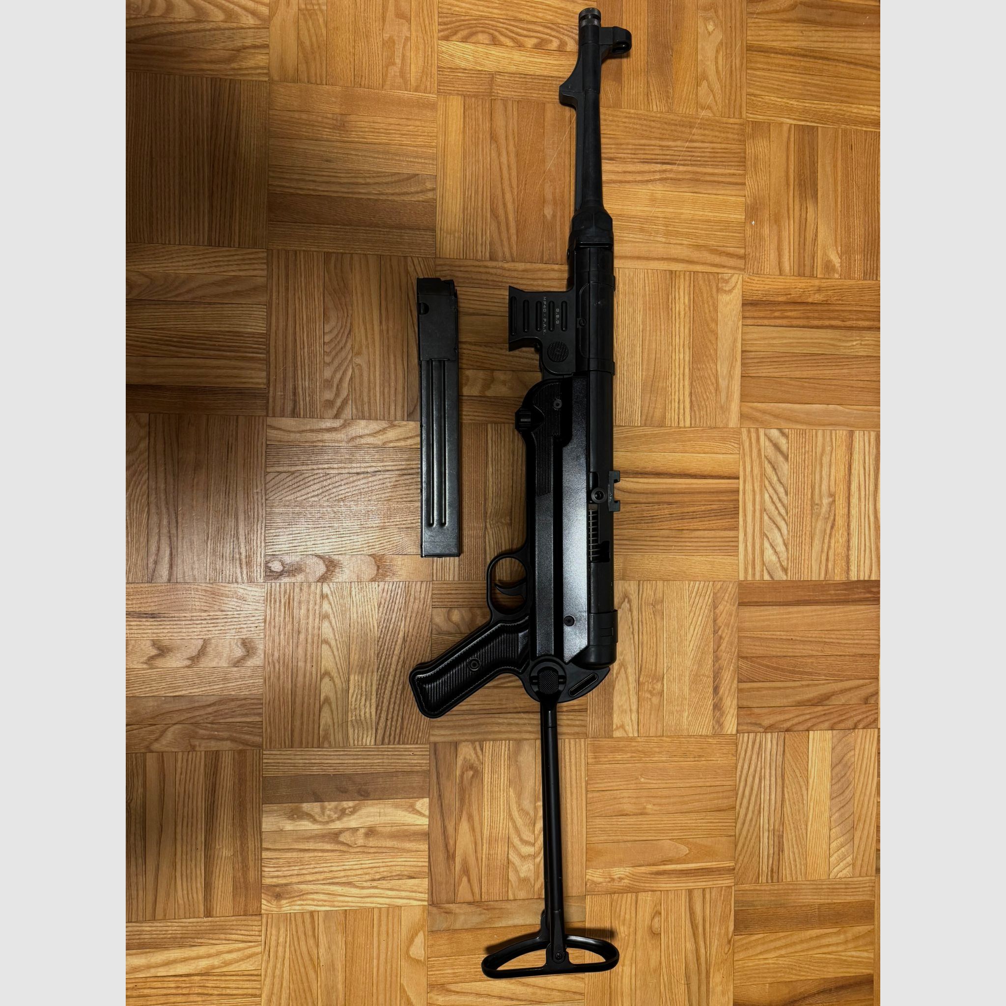 MP40 9mm P.A.K  GSG