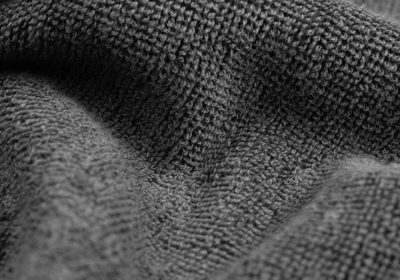 GLOCK Perfection Bath Towel 70×140 cm – Gray/Black – 100% Cotton, image 3 of 5