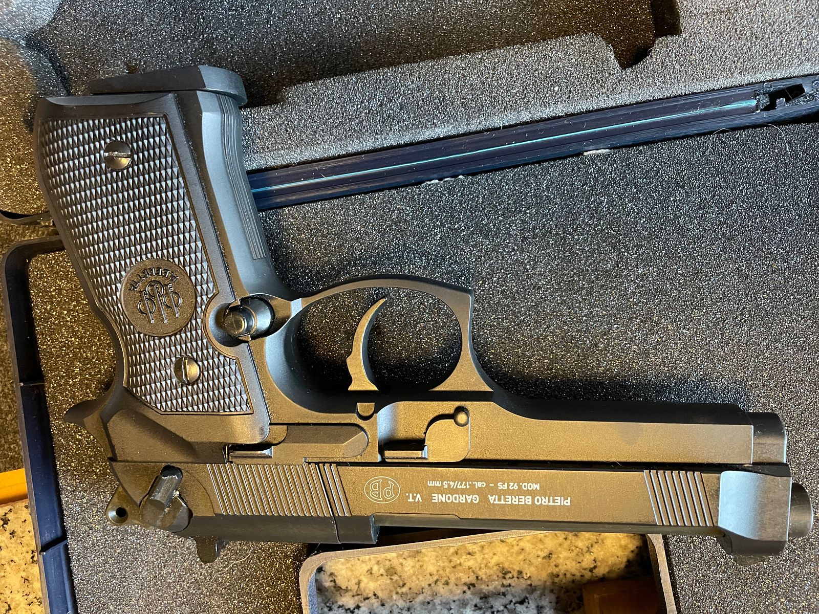 Beretta 92FS Luftpistole 4,5mm
