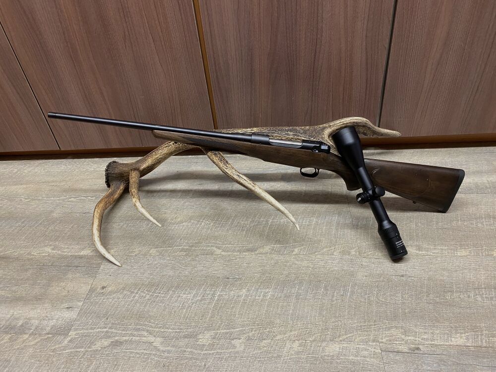 Mauser M12 Pure, with Meopta MeoStar R1r 3-12x56 RD