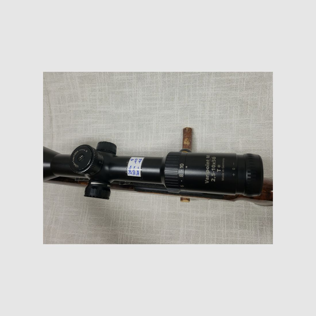Repeating rifle Blaser R93 madera, imagen 5 de 5