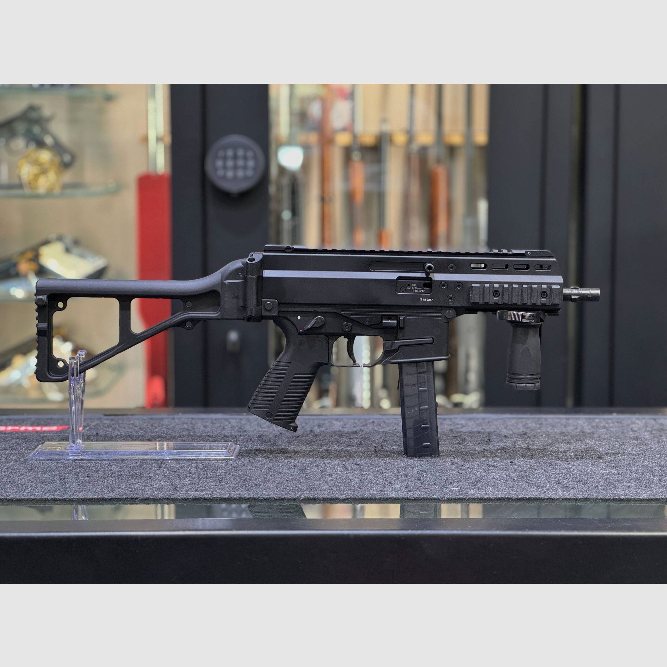 Brügger & Thomet APC 9, image 6 of 7